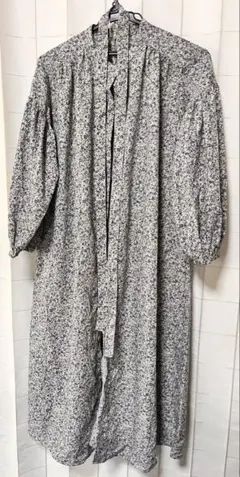 GU 花柄ロングシャツ 五分袖