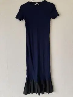 ZARA プリーツヘム半袖ワンピース　ネイビー　S