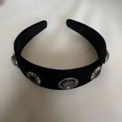 カチューシャ　ベロア　ビジュー付き　黒