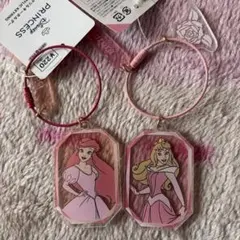 ディズニープリンセス　アクリルキーホルダー　2点セット　アリエル　オーロラ