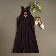 ケティ　サロペット　刺繍　花柄　ロゴ　バックル　サイドボタン　綿　黒　M
