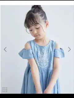 ロペピクニック　オフショルダー刺繍入りワンピース　デニムワンピースのサムネイル