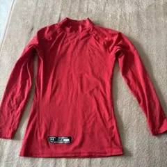 アンダーアーマー野球アンダーシャツ　キッズ　YLG レッド　長袖