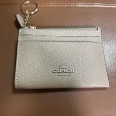COACH ベージュ コインケース キーチェーン付き