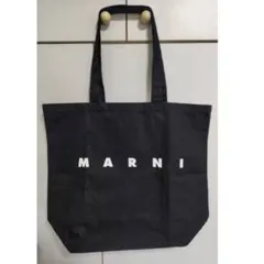 マルニ　ロゴプリント　コットンキャンバス　トートバッグ　新品未使用　入手困難のサムネイル