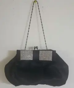 ストーン付き黒クラッチバッグ