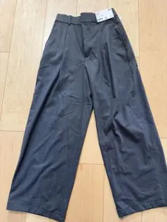 UNIQLO タックワイドパンツ XS グレー