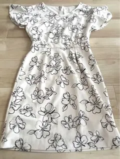 プロポーション　ワンピース　花柄