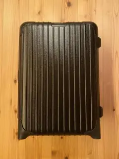 RIMOWA リモワ サルサ 35L 2輪 ブラック（機内持込可）