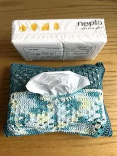 ソフトパックティッシュカバー　かぎ針編みハンドメイド