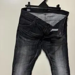 SCHLÜSSEL ダークデニム パンツ サイズ3のサムネイル
