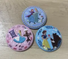 Disney characters ディズニー 刺繍缶バッジ 3点セット