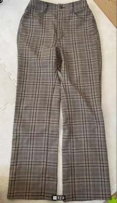 チェックズボン