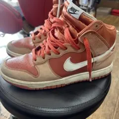 Nike Dunk High オレンジ
