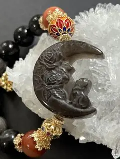 月・猫・薔薇彫りモリオン・天眼瑪瑙・シルバーオブシディアンのブレスレット
