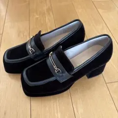 ブラック ベルベット ローファー風ヒール