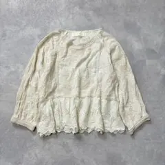メゾンドソイル リネン 刺繍 クルーネック バックボタンブラウス オフ
