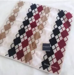 BURBERRY タオルハンカチ アーガイル柄のサムネイル