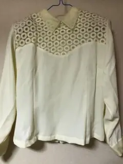胸元レース　ブラウス