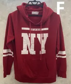 赤 NYプリント パーカー
