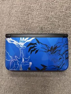 Nintendo 3DS LL ブルー 本体とACアダプター付き