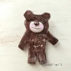 オーブン粘土ブローチ くまさんʕ⁠·⁠ᴥ⁠·⁠ʔ