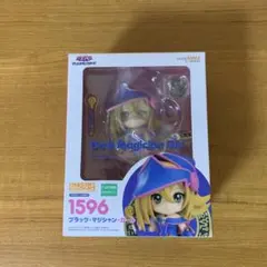 遊戯王　ねんどろいど　フィギュア　ブラックマジシャンガール