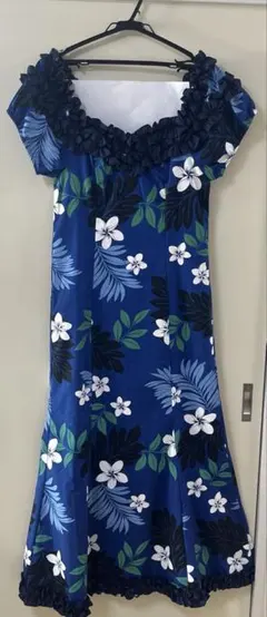 ハワイアン柄とフリフリが可愛い　マキシワンピ　Mサイズ