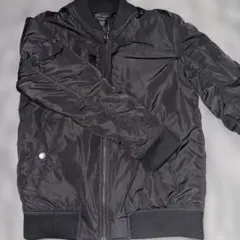 GUESS MA1