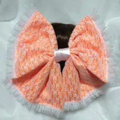 〔ハンドメイド〕オレンジのデカリボン　ヘアクリップ　バレッタ　ヘアリボン