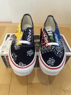 vans authentic ペイズリー