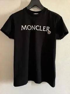 モンクレール ラインストーンロゴ　Tシャツ　Ｍ　　新品未使用　2025年製 モンクレール ラインストーンロゴ Tシャツ M 新品未使用 2025年製