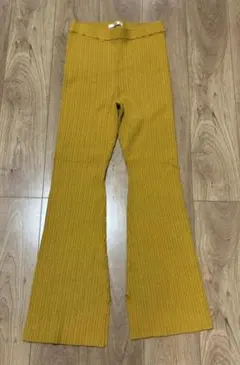 【美品】emmi マスタード フレアパンツ