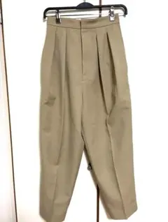 美品カービータックパンツ