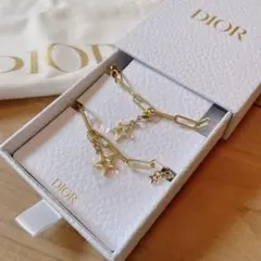 【⠀Dior 】星型チャーム ストラップ ノベルティ ＋ 巾着布袋