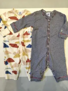 PETIT BATEAU ロンパース 70サイズ 2枚セットのサムネイル