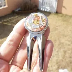 Item thumbnail for item 7992c026-6256-4bae-b34a-6de3c8e0ac70