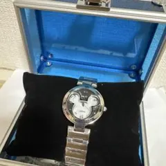 新品未使用　ディズニー 腕時計 ケース付 ミッキーマウス　80周年