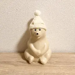 しろくま貯金箱　ポンポン帽　ミルク
