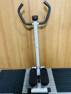 メーカー正規品【理学療法士監修】Aspiracion ハンドル付きステッパー