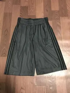 ラスト1 60%オフ アディダス M サイズトリプルアップ ハーフパンツ グレー