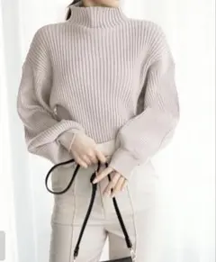 ボリュームスリーブ ニット