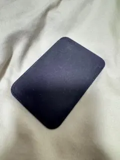 Apple：MagSafe対応iPhoneファインウーブンウォレット