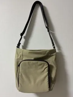 【Kanana project】コンフィ ショルダーバッグ ベージュのサムネイル
