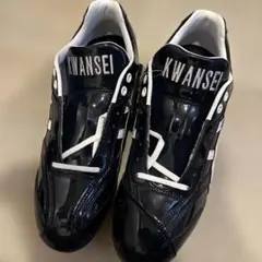 KWANSEI GAKUIN ネイビースパイク 合成皮革　新品未使用タグ付き