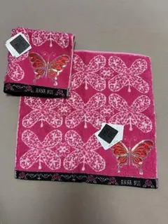 ANNA SUI アナスイ タオルハンカチ 蝶　ピンク　タオルハンカチ