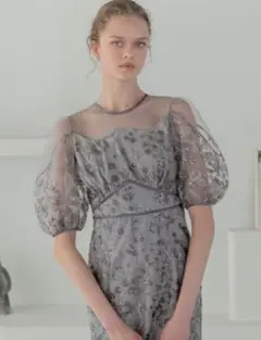 フラワーディテールパフスリーブIラインワンピースドレス結婚式二次会