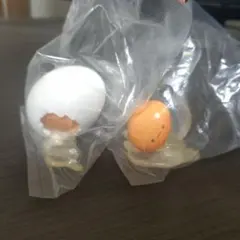 殻からの脱出。マスコットフィギュア 2セット
