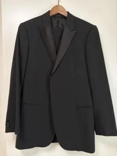 着用2回　ARMANI COLLEZIONI タキシード ジャケット黒 50Rのサムネイル