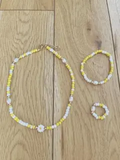 ビーズアクセサリー　3点セット